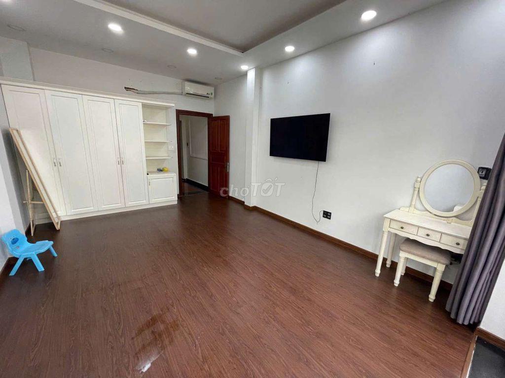 CHO THUÊ NHÀ NGUYÊN CĂN HẺM XE HƠI 502 – HUỲNH TẤN PHÁT, QUẬN 7