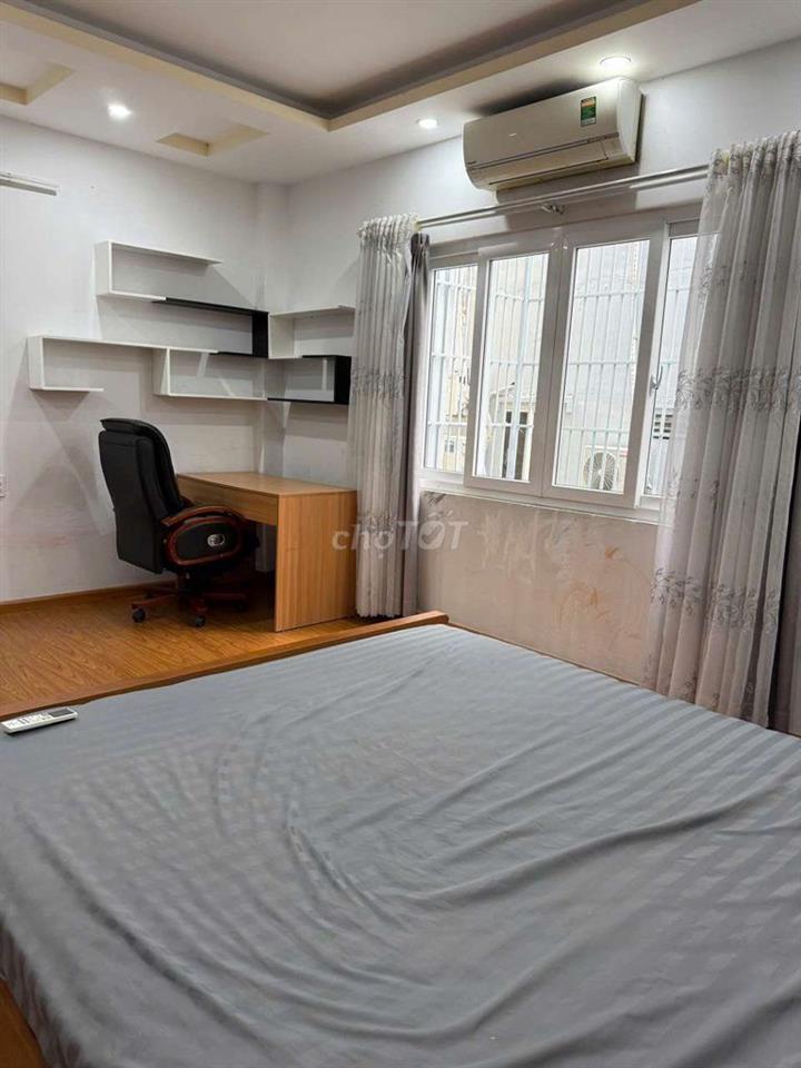 Cho thuê nhà nguyên căn đường Hoàng Quốc Việt - P Phú Thuận Quận 7