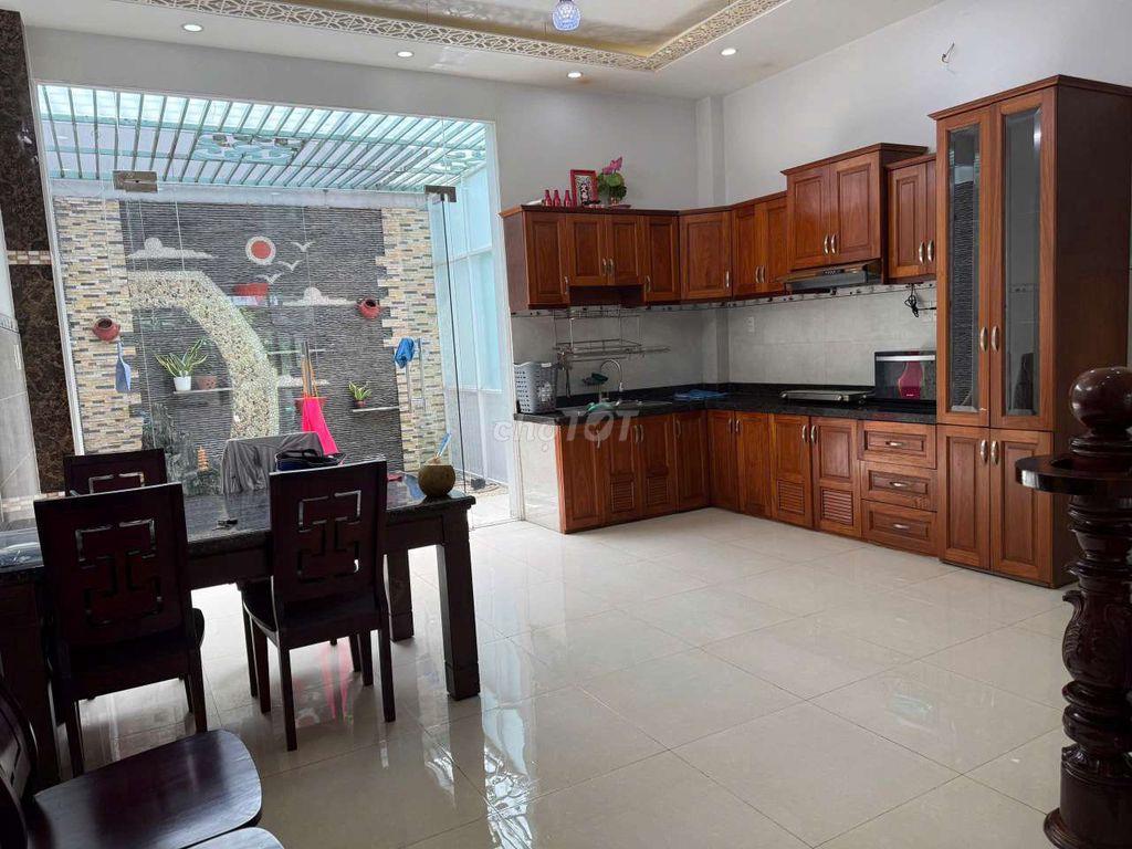 Cho thuê nhà nguyên căn đường Hoàng Quốc Việt - P Phú Thuận Quận 7