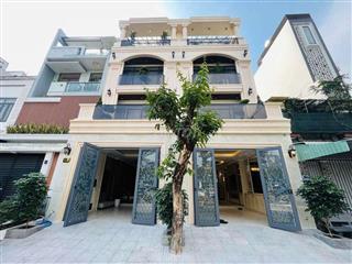 BÁN NHÀ ĐẸP 4 LẦU ST CÓ THANG MÁY LIỀN KỀ PHÚ MỸ HƯNG Đường D5B QUẬN 7