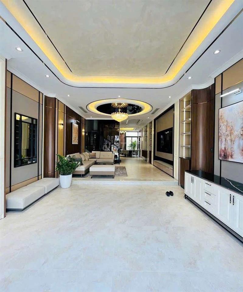 BÁN NHÀ ĐẸP 4 LẦU ST CÓ THANG MÁY LIỀN KỀ PHÚ MỸ HƯNG Đường D5B QUẬN 7