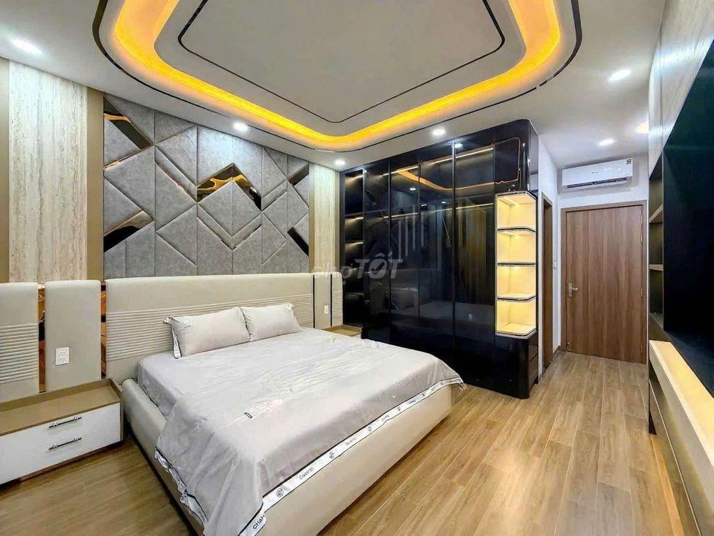 BÁN NHÀ PHỐ CAO CẤP 5 TẦNG ĐƯỜNG PHÚ THUẬN QUẬN 7