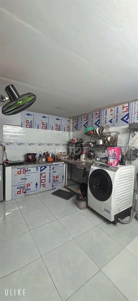 nhà 2 phòng ngủ 2 tollet.cuối đường liên khu 45 