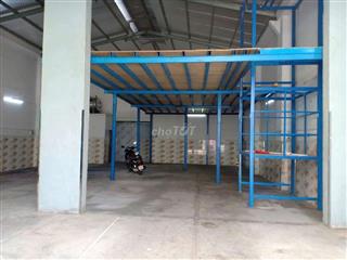 kho hướng Đông.11×20 có gác lửng,văn phòng,hẻm to