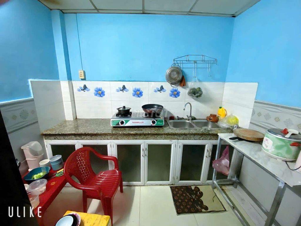 nhà gần chợ Bình Thành.2 phòng ngủ.