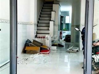 nhà gần chợ Bình Thành.2 lầu 2 phòng ngủ 