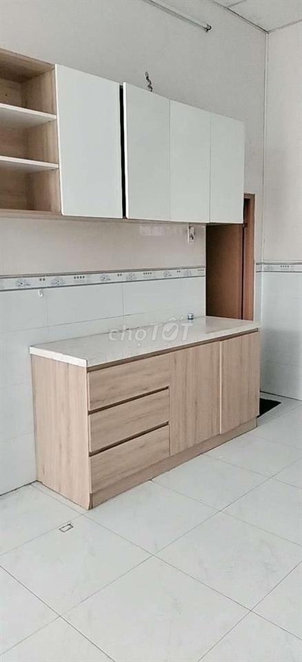 nhà gần chợ Bình Thành.trường Kim Đồng 