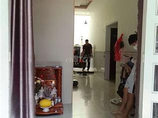 nhà gần chợ Bình Thành,2 phòng ngủ.sạch sẽ 
