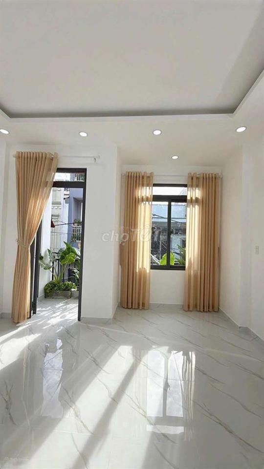 nhà 5×16 .1 lầu nội thất cơ bản.chợ Bình Thành 