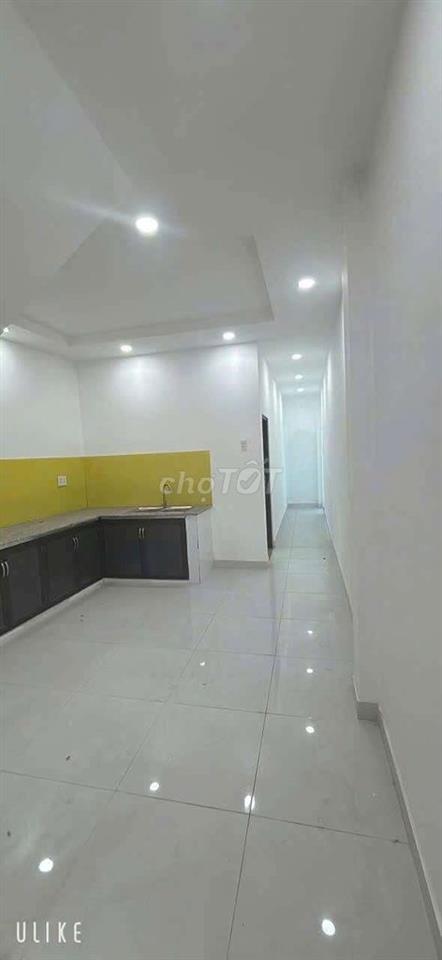 nhà mới đẹp 1 lầu 2 phòng ngủ 3tollet.