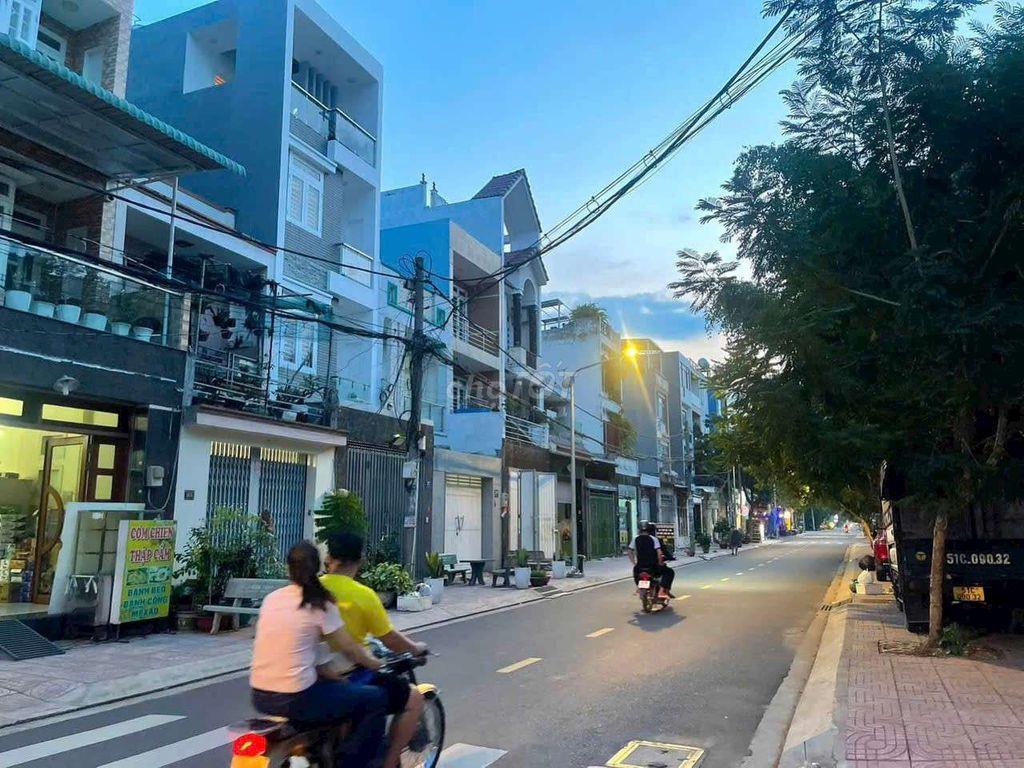Nhà 1 trệt 2 lầu Đường số 4 BHH B bình tân 