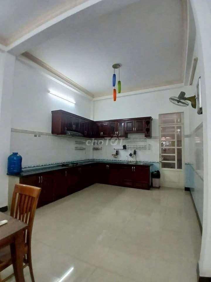 Nhà 1 trệt 1 lầu Đường liên khu 5/6 BHH B bình tân 