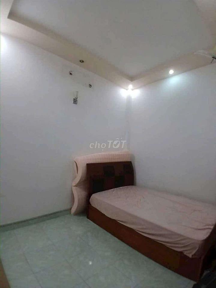 Nhà 1 trệt 1 lầu Đường liên khu 5/6 BHH B bình tân 
