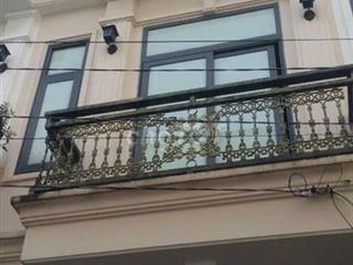 Nhà 1 trệt 2 Lầu Sân Thượng Đường Bình Thành BHH B bình tân