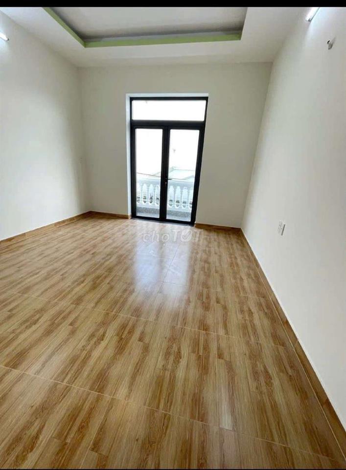 Nhà 1 trệt 3 lầu sân thượng đường liên khu 5_6 BHH B bình tân 