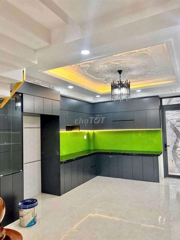 Nhà 1 trệt 1 lửng 3 lầu hẻm đường Lê Văn Quới  BHH A bình tân
