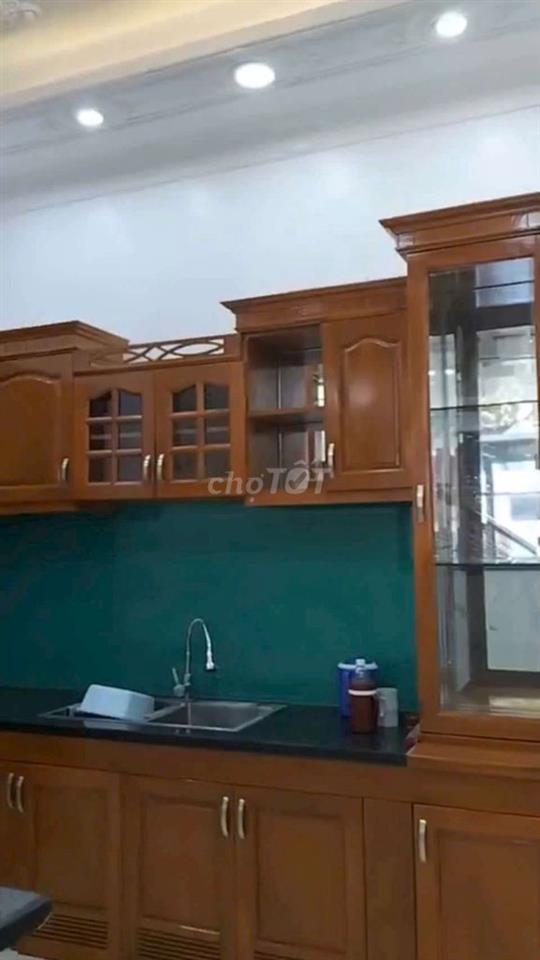 Nhà 1 trệt 3 lầu sân thượng đường Bình Thành BHH B bình tân 