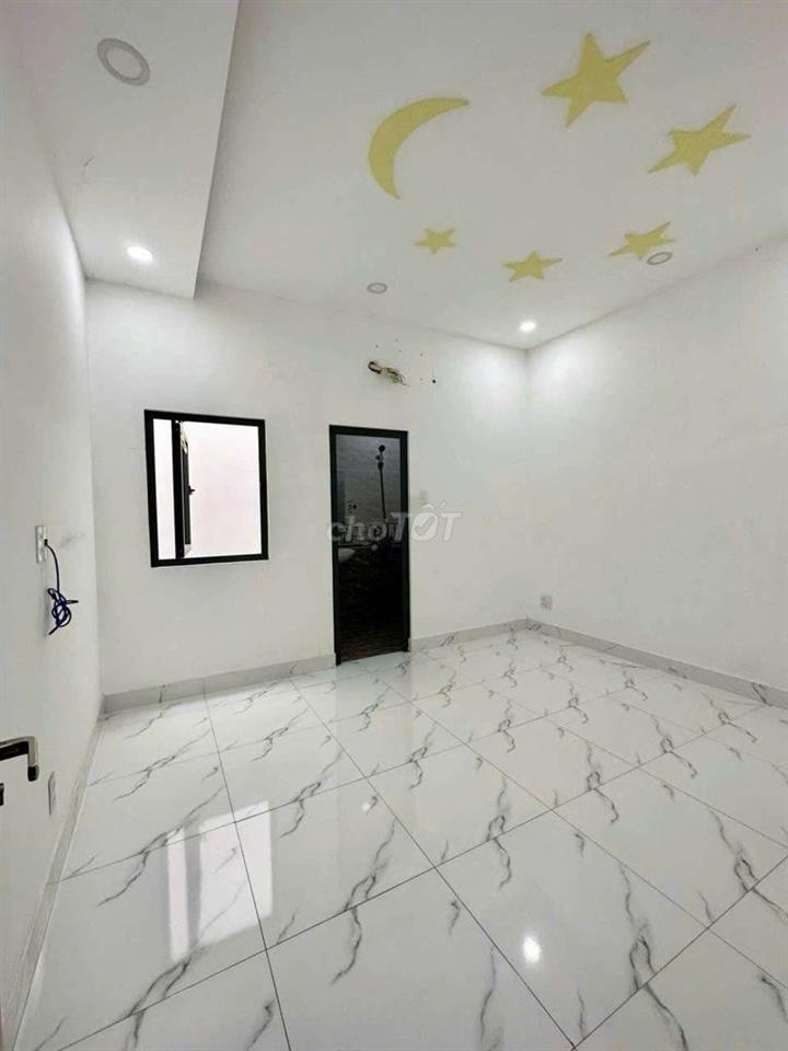 Nhà 1 trệt 3 lầu sân thượng Đường số 1 KDC Vĩnh Lộc