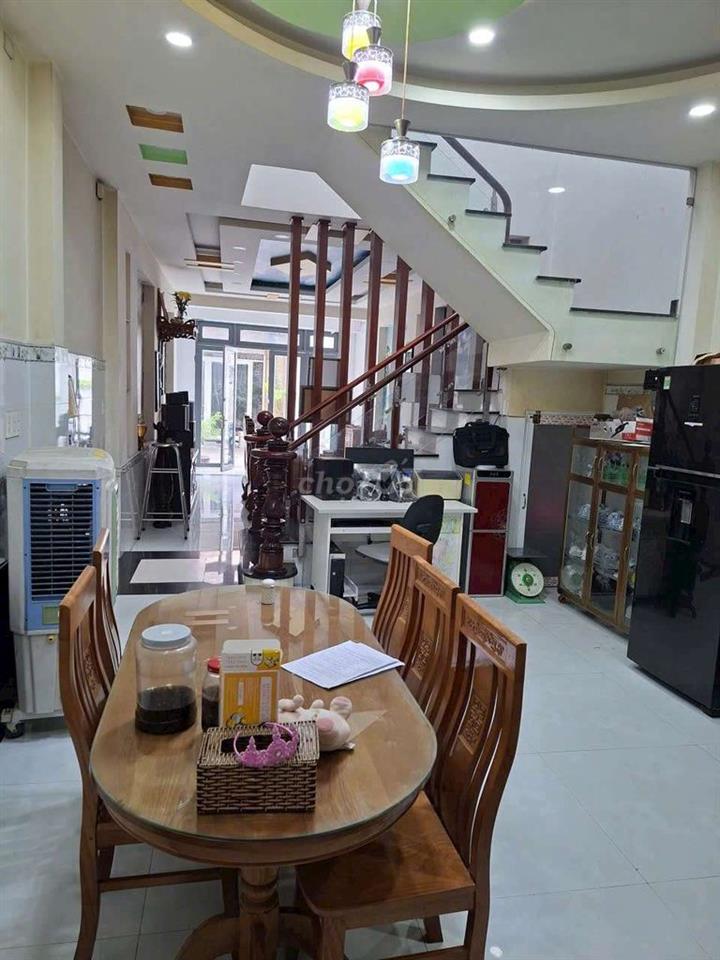 Nhà 1 trệt 1 lầu full nội thất hẻm 153 bình thành BHH B bình tân