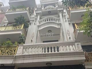 Nhà 1 trệt 3 lầu sân thượng có nội thất đường Bình Thành BHH B bình tâ