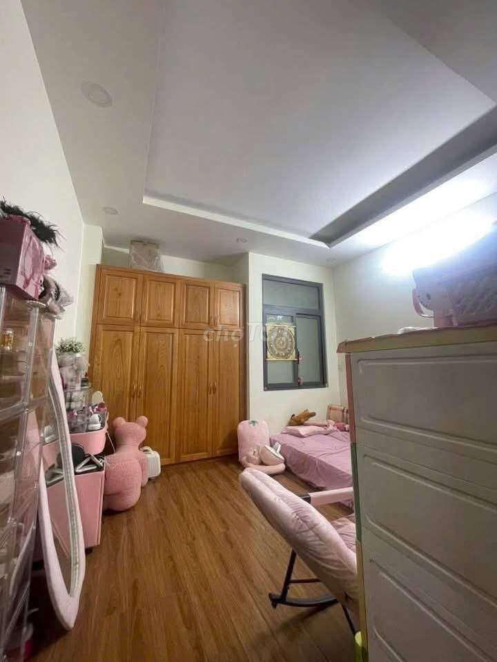 Nhà 1 trệt 3 lầu sân thượng hẻm 163 liên khu 5_6 BHH B bình tân 