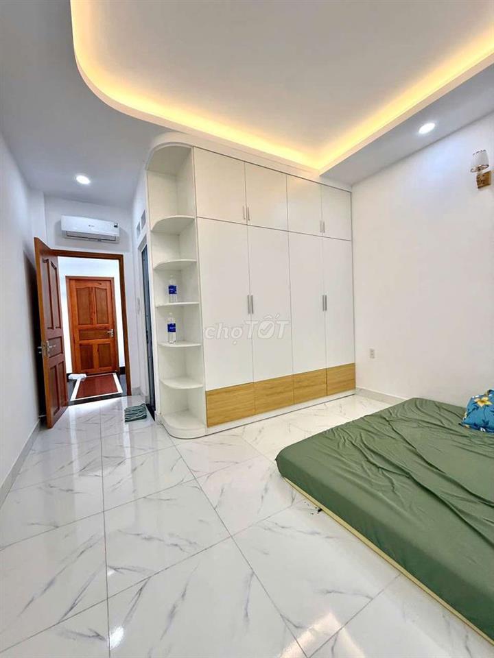 Nhà 1 trệt 1 lửng 3 lầu full nội thất đường số 8 BHH B bình tân 