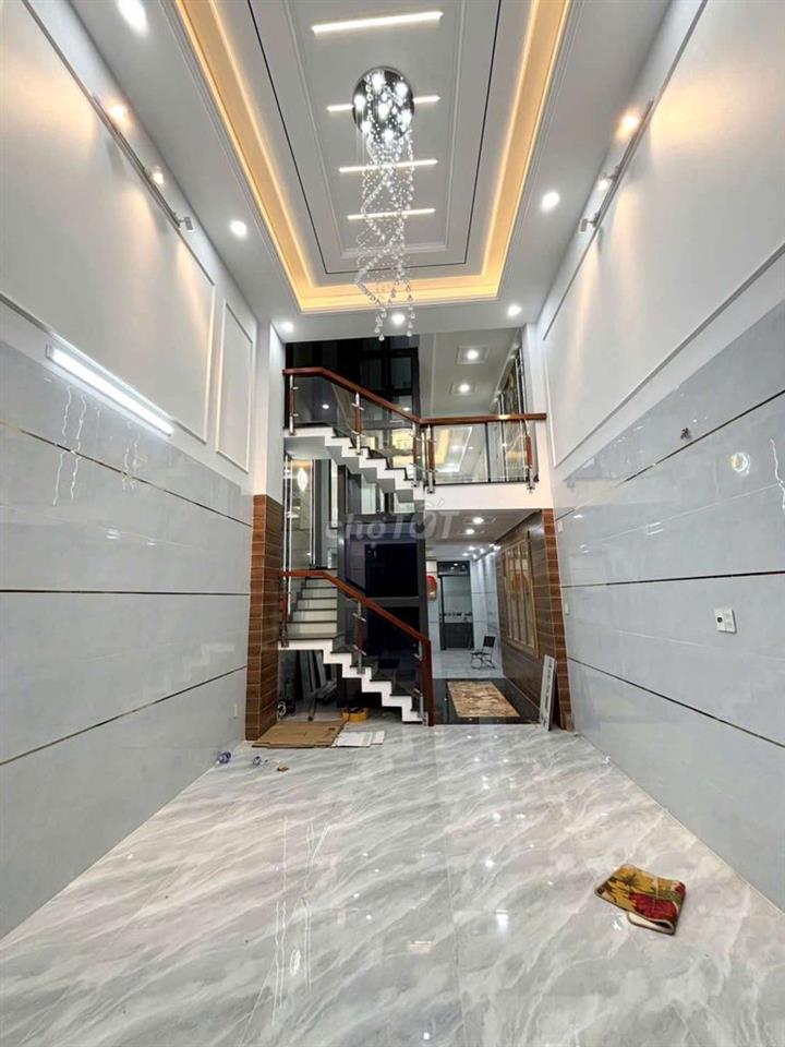 Nhà 1 trệt 1 lửng 3 lầu có thang máy đường Tân kì Tân quý BHH 