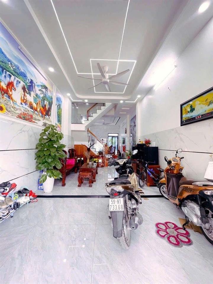 Nhà 1 trệt 3 lầu full nội thất hẻm 55 Tây Lân BTĐA bình tân 