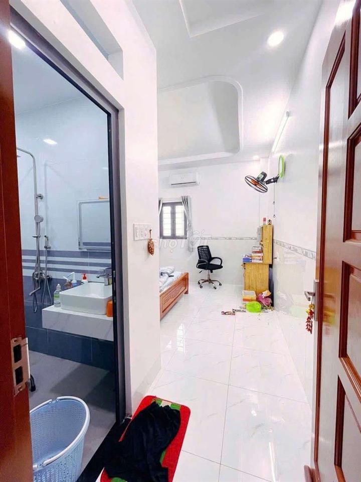 Nhà 1 trệt 3 lầu full nội thất hẻm 55 Tây Lân BTĐA bình tân 