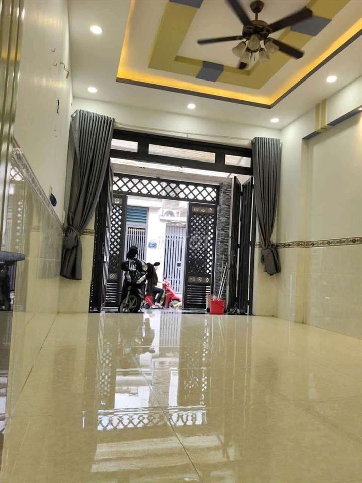 Nhà 1 trệt 2 lầu sân thượng đường liên khu 4/5 BHH B bình tân 