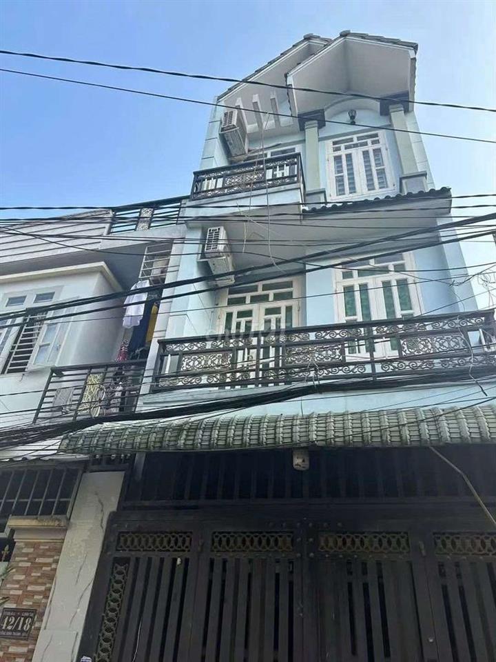 Nhà 1 trệt 2 lầu sân thượng hẻm 30 bình thành BHH B bình tân 