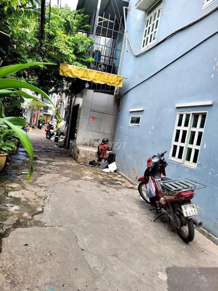bán nhà cấp 2
