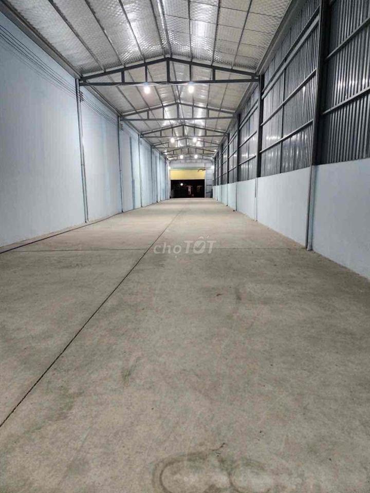 Cần Bán Xưởng Mặt tiền,Đức Hòa Đông,LA