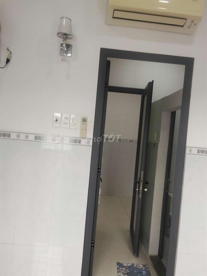 nhà cho thuê hẻm c4 phạm hùng