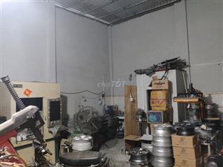 Cho thuê nhà, kho, xưởng. Mặt đường C4 Phạm Hùng. 