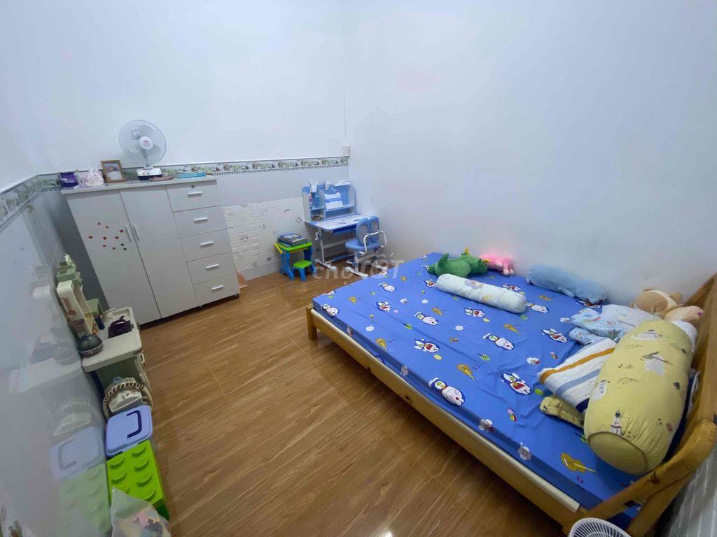 Bán nhà mặt tiền đường 30m