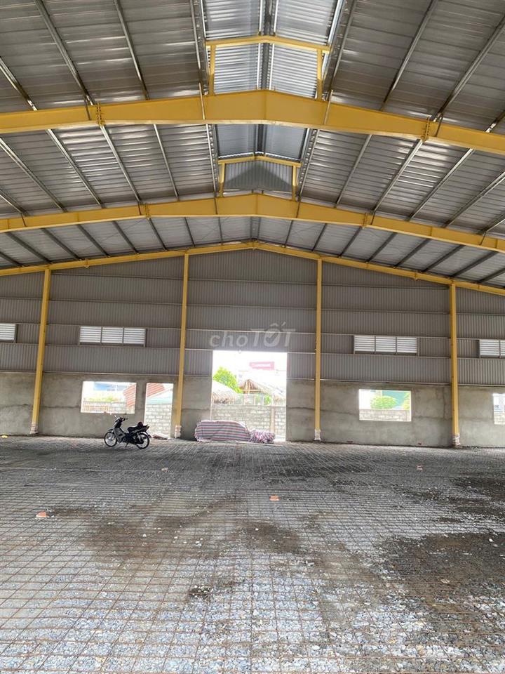 Cho thuê kho xưởng trong KCN Idico Hựu Thạnh 10.000m2 chuẩn hóa chất