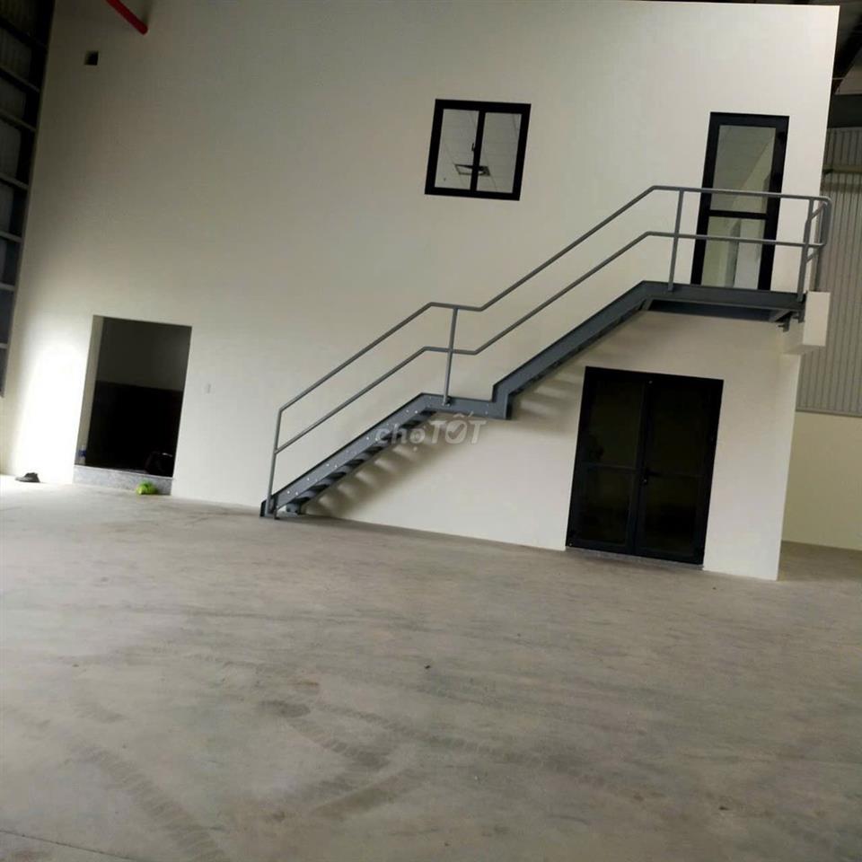 Cho thuê kho xưởng mới xây diện tích linh hoạt KCN LÊ MINH XUÂN 3