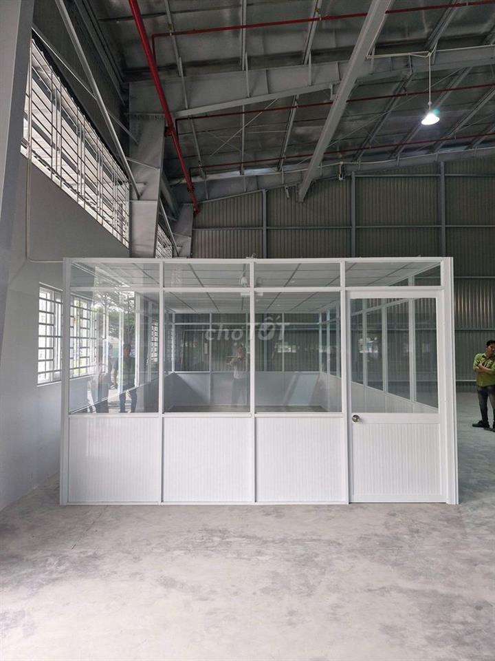 Cho thuê nhà xưởng KCN TÂN TẠO 2.800M2 có văn phòng, giá  4.3$/m2