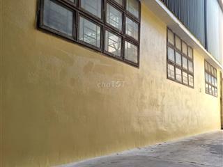 Cho thuê kho xưởng Bình Chánh 1.500m2 có khuôn viên 3.000m2 