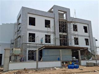 Cho thuê kho xưởng KCN Đức Hòa 12.800m², xưởng 8.600m², giá 4 USD/m²