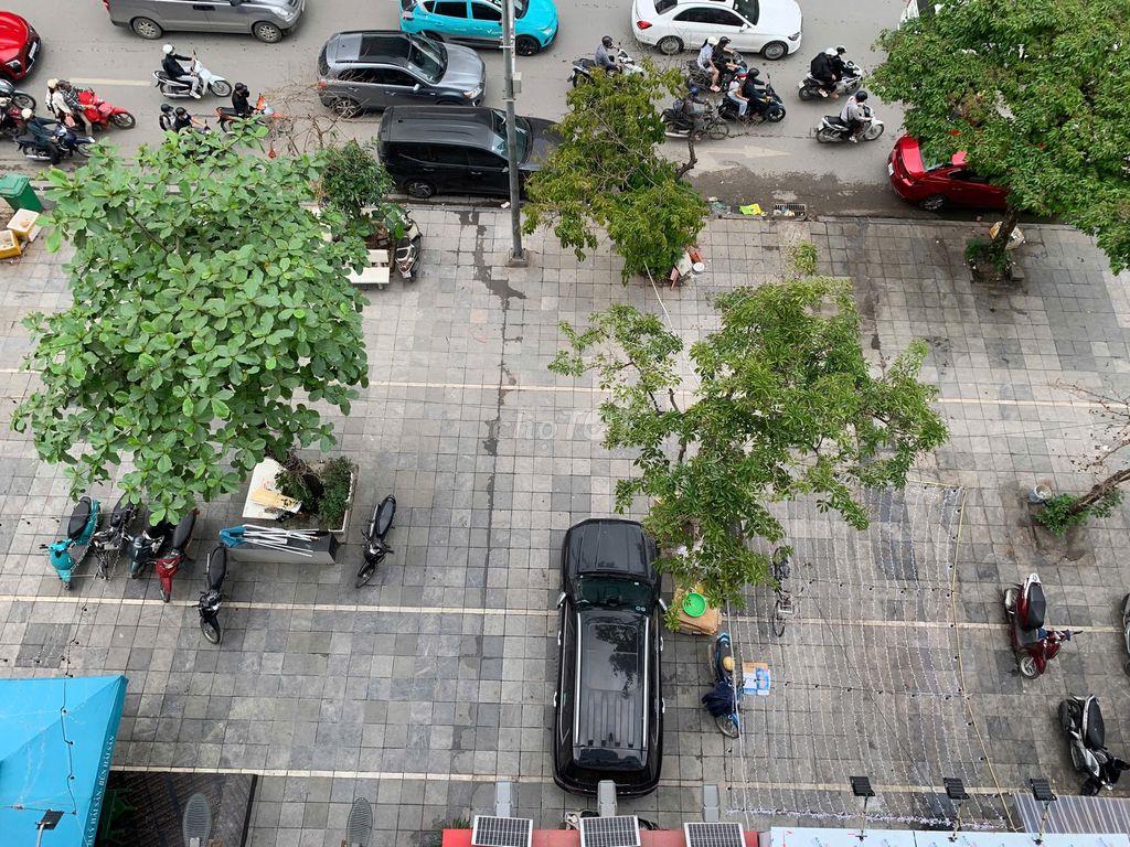 Cho thuê nhà mặt phố 7 Quang Trung, Hà Đông kinh doanh sầm uất