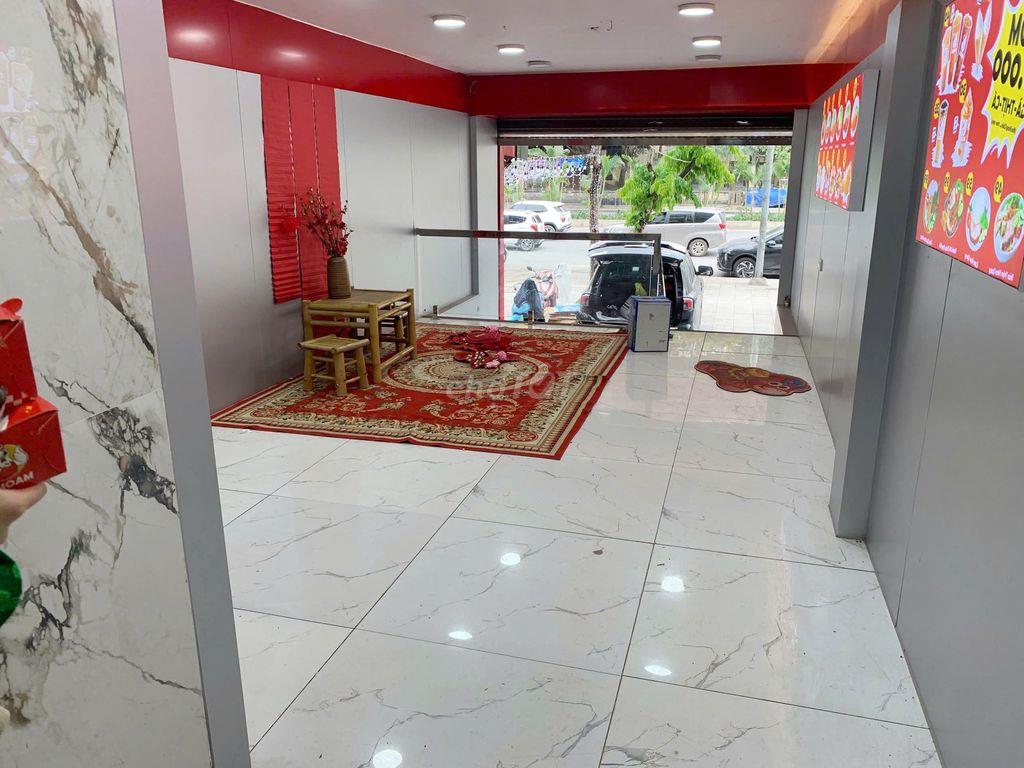 Cho thuê cửa hàng mặt phố Quang Trung, cạnh Bưu điện Hà đông