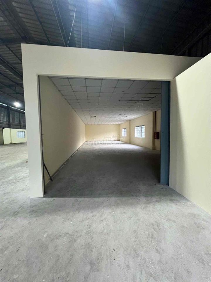 Cho thuê kho xưởng 3200m Có PCCC Trạm Điện chỉ 80 triệu