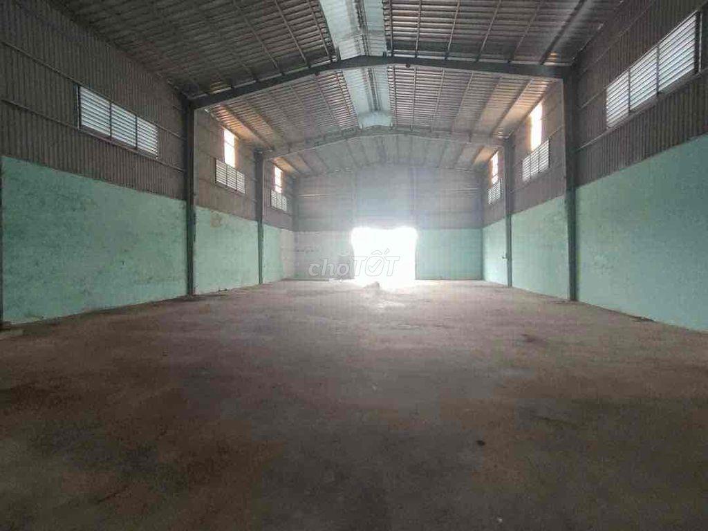 Cho thuê kho xưởng 600m giá 25 triệu