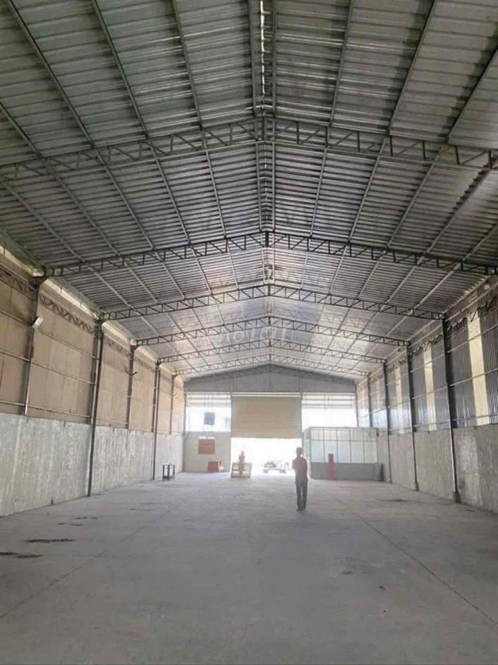 KHO XƯỞNG NGUYỄN VĂN LINH ( 500m2 ) CONTAINER