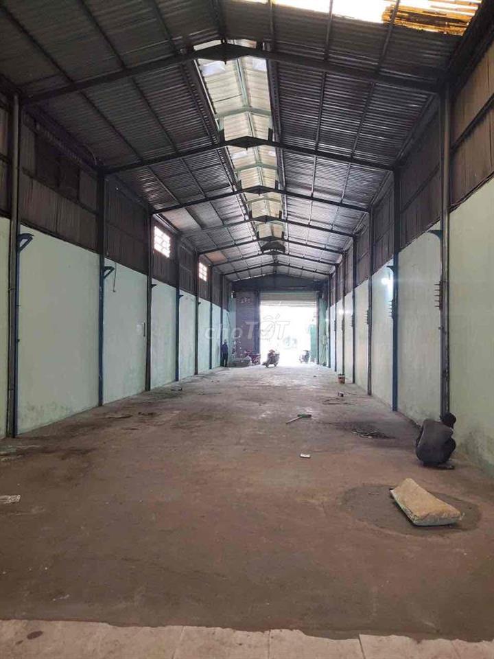 KHO XƯỞNG ĐẸP  ( 10 x 20m  ) HL2