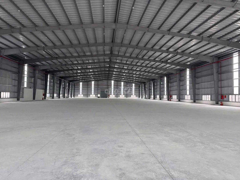 CHO THUÊ KHO/XƯỞNG 2.400m² – BÌNH CHÁNH (Gần quốc lộ 1A ) pccc đầy đủ