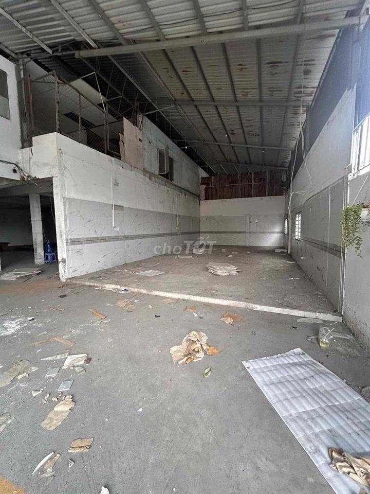 Cho thuê kho xưởng 1400m2  QL1A – BÌNH TÂN xe công 24/24