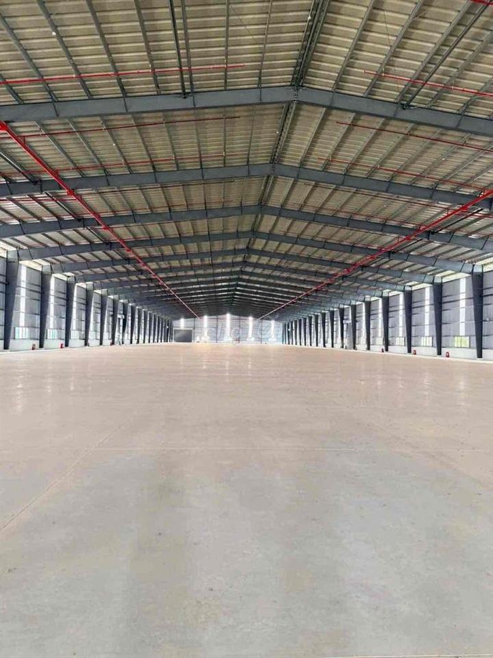 HÀNG HIẾM – CHO THUÊ XƯỞNG SIZE NHỎ 1.260M² TRONG KCN ĐỨC HÒA LONG AN